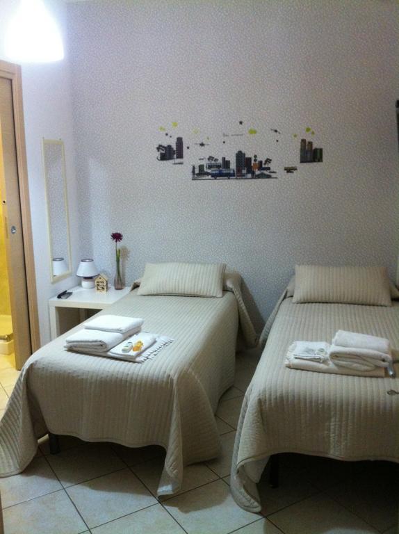 La Casa Dei Nonni Bed and Breakfast Campagna Camera foto