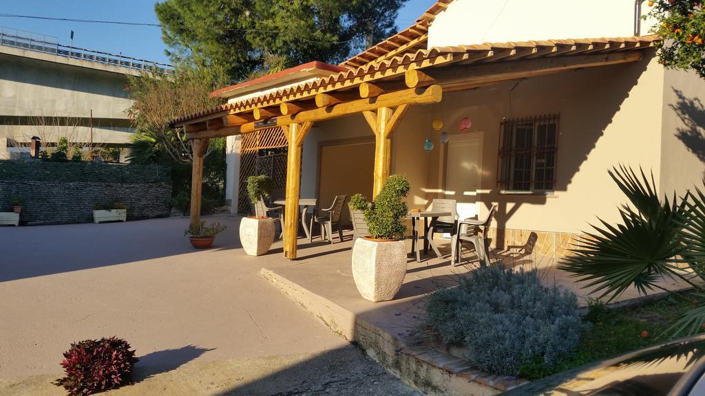 La Casa Dei Nonni Bed and Breakfast Campagna Esterno foto
